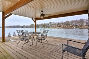 Bella Vista Home with Kayaks and Deck on Loch Lomond!